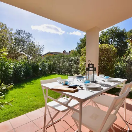 In Just 450 Meters From The Beach, With Air Conditioning And Outdoor Private Area *