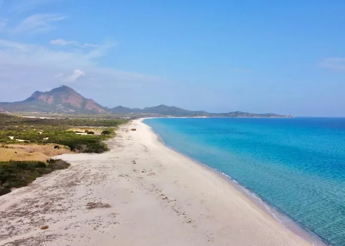 Apart Otel In Just 450 Meters From The Beach, With Air Conditioning And Outdoor Private Area Costa Rei