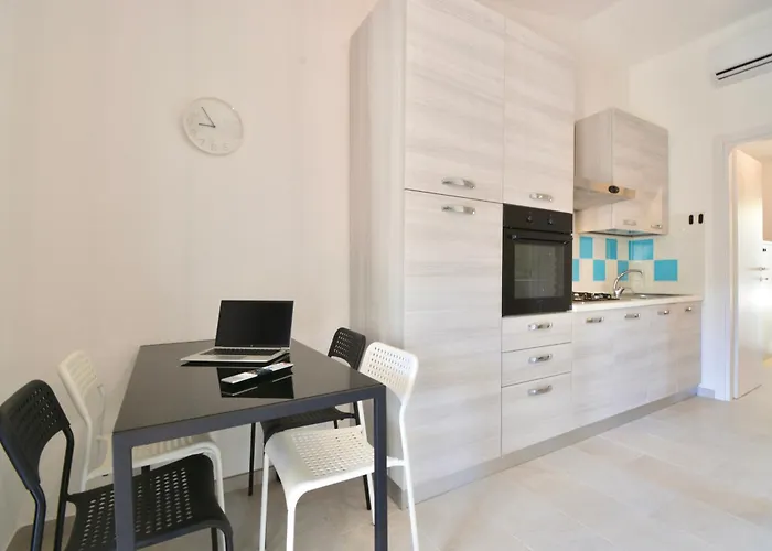 In Just 450 Meters From The Beach, With Air Conditioning And Outdoor Private Area Apart Otel Costa Rei